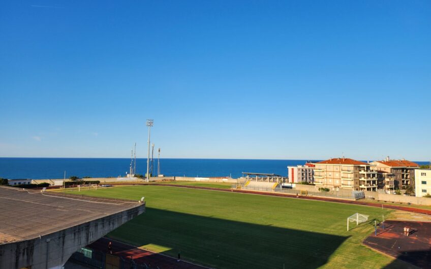 In vendita appartamento quadrilocale vista mare Termoli