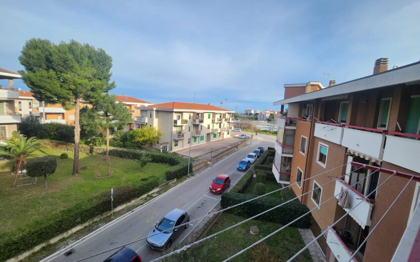 Termoli: Appartamento in zona servita, quartiere porticone